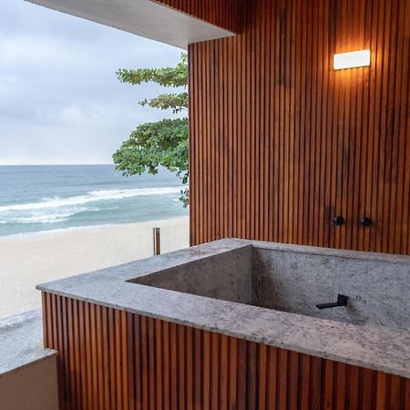 Duke Beach Hotel 马利西亚斯 外观 照片