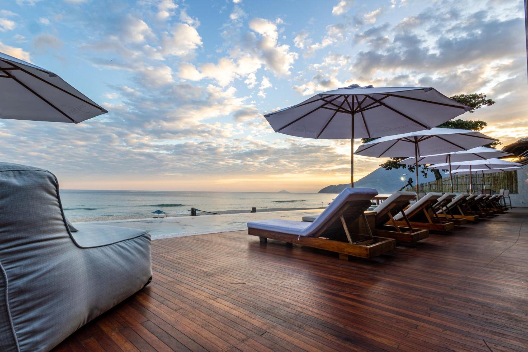 Duke Beach Hotel 马利西亚斯 外观 照片